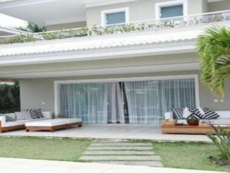 Anitta abre mansão no Rio de janeiro; veja as fotos