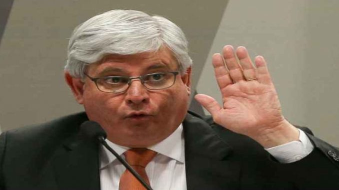 Janot elogia voto de Barroso pela rejeição à candidatura Lula 