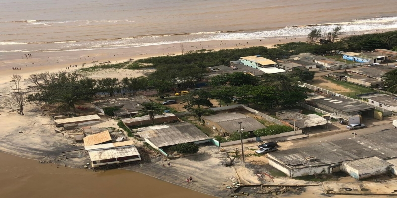 A visita aconteceu três dias após o secretário estadual de Defesa Civil sobrevoar a área — Foto: Divulgação/Ascom Bruno Dauaire