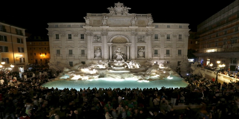 Fontana di Trevi, em Roma — Foto: Reuters