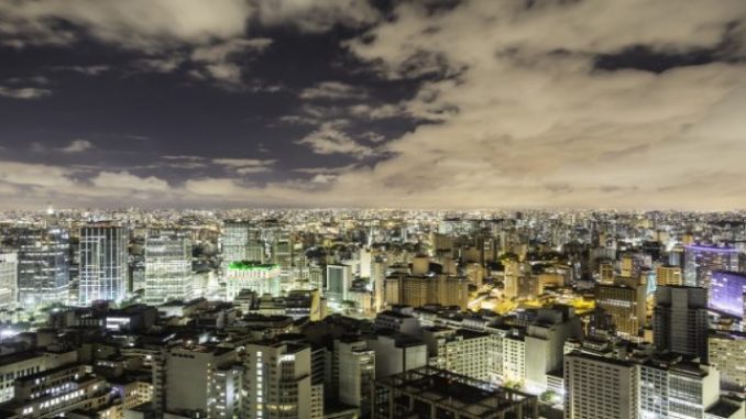 Imigrante que comprar imóveis terá residência por prazo indeterminado no Brasil