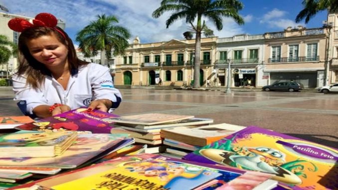 Projeto vai distribuir livros para a população em Campos, no RJ 