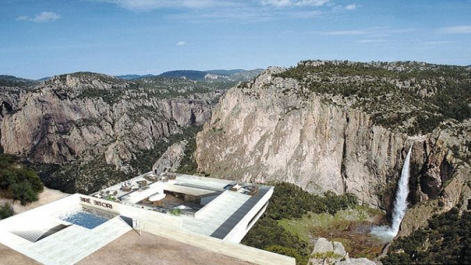 Canyon mexicano terá restaurante nas alturas com vista panorâmica e chão transparente 