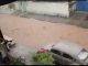 Chuva causa alagamentos em bairro de Santo Antônio de Pádua, no RJ