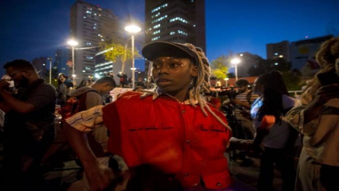 Em 6 anos, pessoas que se declaram pretas aumentam no Brasil 