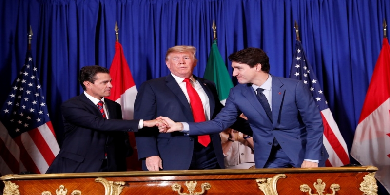 No G20, EUA, Canadá e México oficializam acordo que substitui o Nafta  — Foto: Kevin Lamarque/Reuters