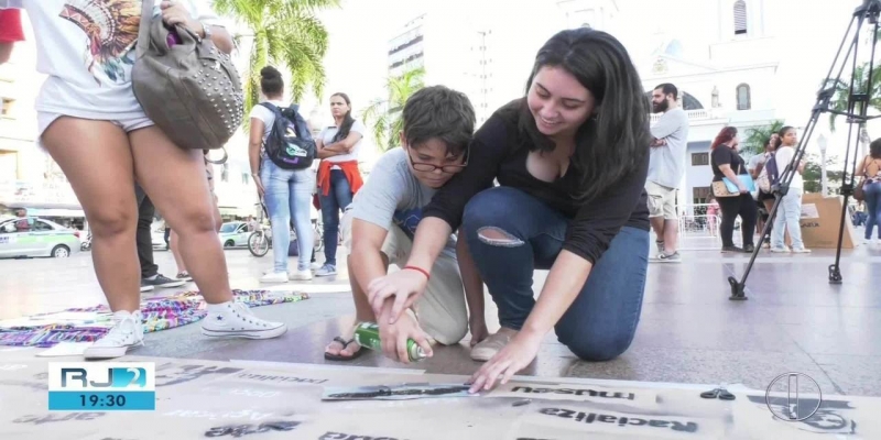 Universitários vão à Praça do Santíssimo Salvador expor pesquisas desenvolvidas em Campos