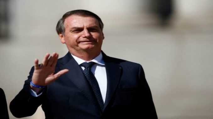 Não existe possibilidade de novo imposto, diz Bolsonaro 