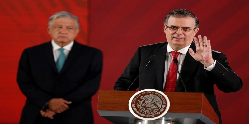 Presidente do México, Andres Manuel Lopez Obrador, e o ministro das Relações Exteriores, Marcelo Ebrard.