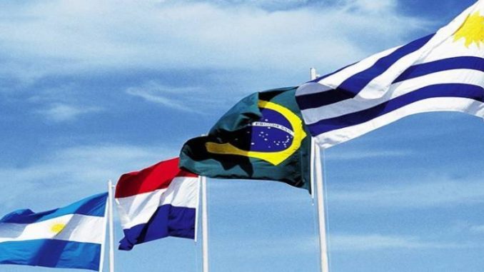 Sete países da UE aumentam pressão por acordo comercial com Mercosul 