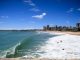 Em julho, turistas brasileiros fogem do frio e Nordeste vira principal destino