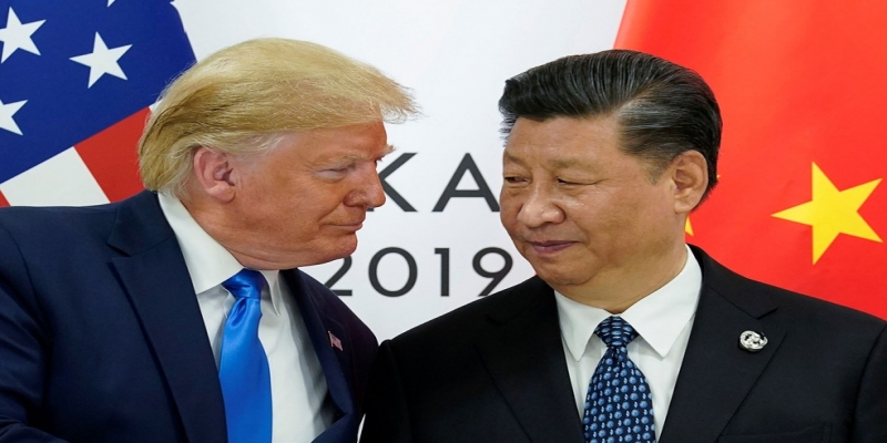 O presidente dos EUA, Donald Trump, e o presidente chinês, Xi Jinping — Foto: Kevin Lamarque / Reuters