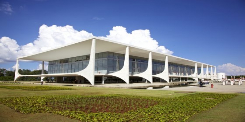 oscar niemeyer brazilian architect chicquero design brasilia palace of the dawn 2
