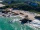 Conheça as oito praias oficiais de nudismo no Brasil