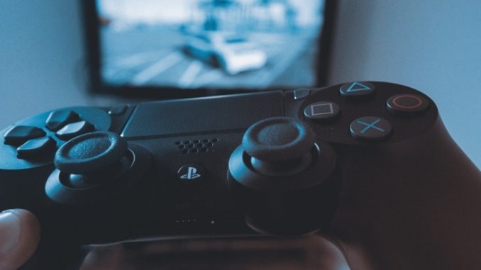 Com média acima da mundial, 28% dos jovens brasileiros fazem uso abusivo de videogames, diz pesquisa da USP 