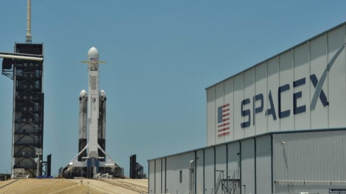 Europa tem interesse em SpaceX para substituir foguetes russos 