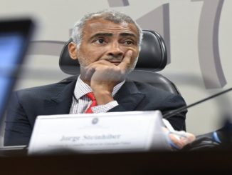 Ipec para o Senado no RJ: Romário tem 30% das intenções de voto