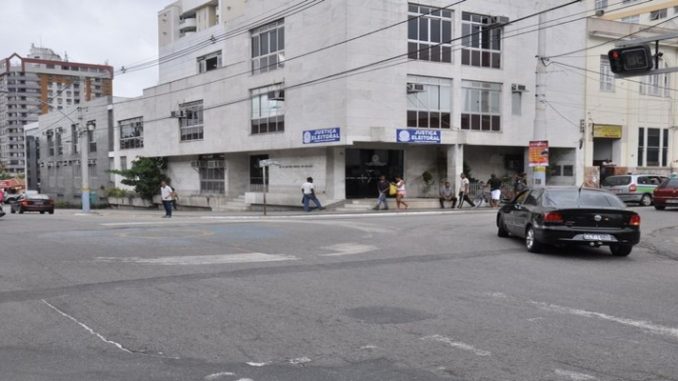 Eleições 2022: ruas de Campos, RJ, serão interditadas no sábado e no domingo para distribuição de urnas 