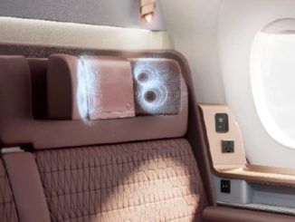 Guarda roupa, porta e encosto com saída de som: como é o voo de luxo na primeira classe do novo avião da JAL