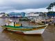 Barco de socorro começa a operar 24h na costa de Macaé, no RJ