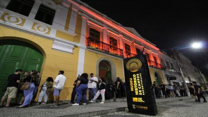 'Meia Noite no Museu', em Campos, terá visita guiada no Cemitério do Caju e no Solar do Visconde de Araruama 