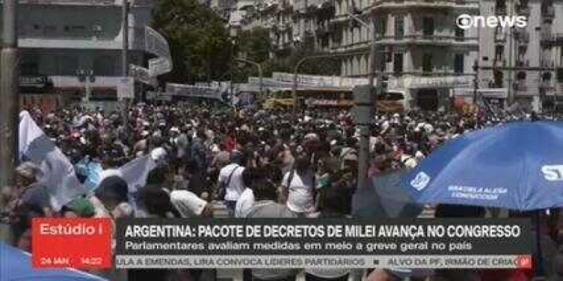 Milei enfrenta primeira greve geral na Argentina